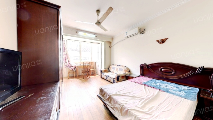 凤城一村二手房实景图