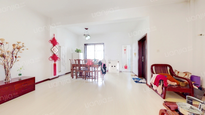 水岸春天二手房实景图