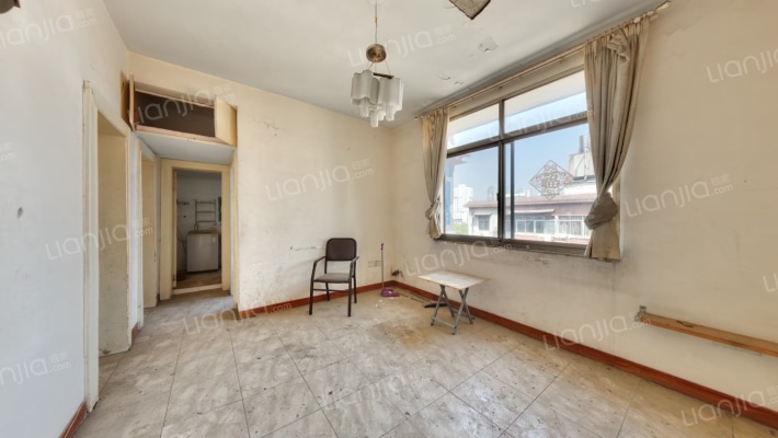 七二二研究所宿舍二手房实景图