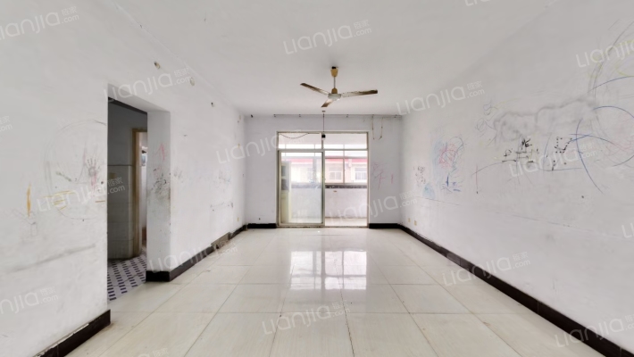 龙祥花苑二手房实景图