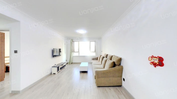 亚泰城三期二手房实景图