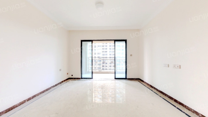 荣盛御湖观邸二手房实景图