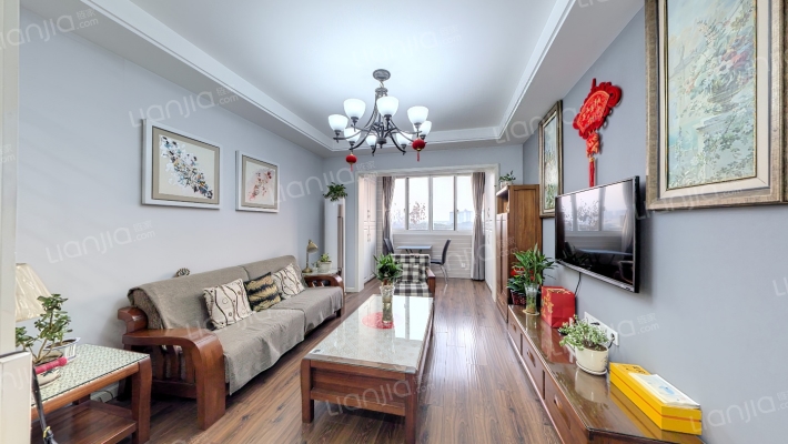 东方新天地（西区）二手房实景图