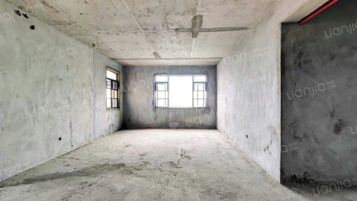 中桂园二手房实景图