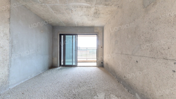 龙光·玖榕府二手房实景图