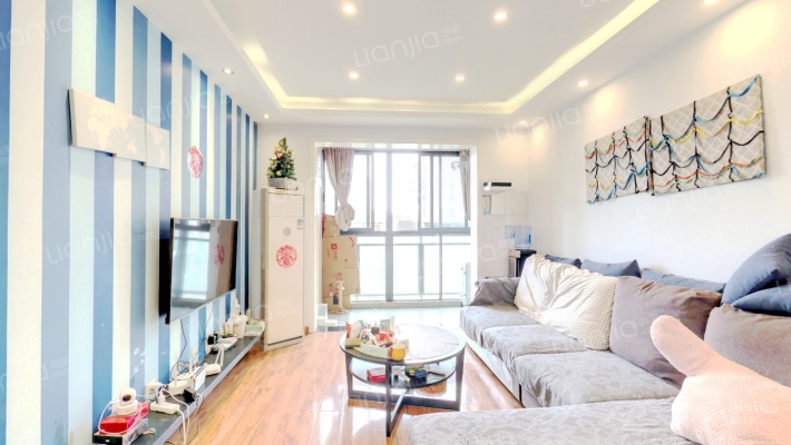 兴城嘉苑一期B区二手房实景图