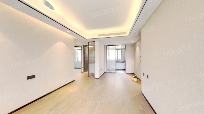 万科雨悦光年二手房实景图