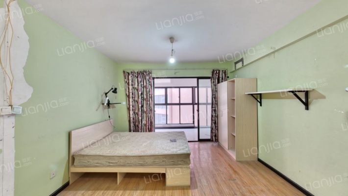 美洲花园棕榈湾二手房实景图