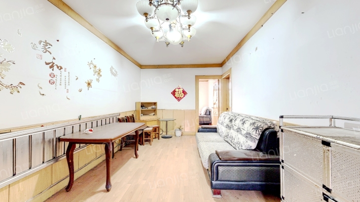 白云小区二手房实景图