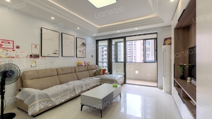 中骏蓝湾半岛二手房实景图