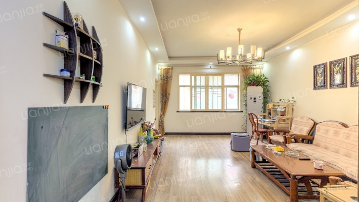 市建公司建安分公司家属院二手房实景图