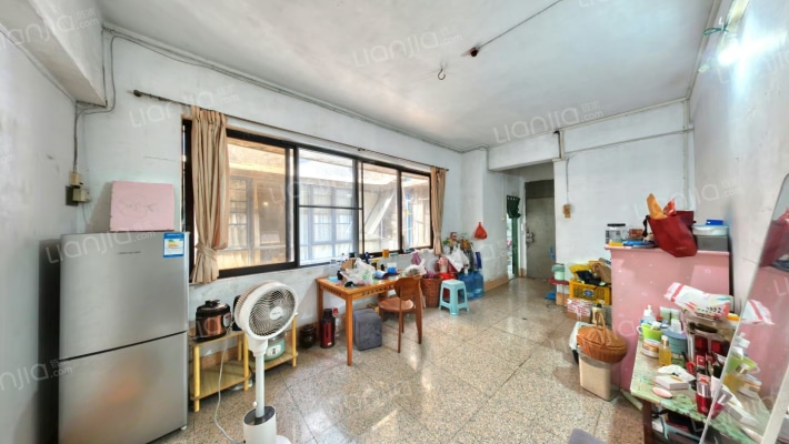 寺右东小区二手房实景图