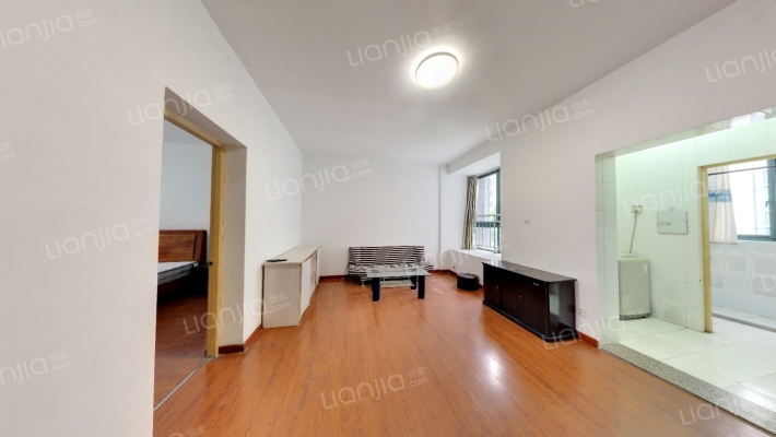 东仓三园二手房实景图