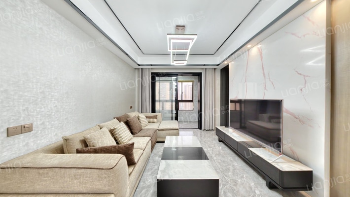 嘉境天成二手房实景图