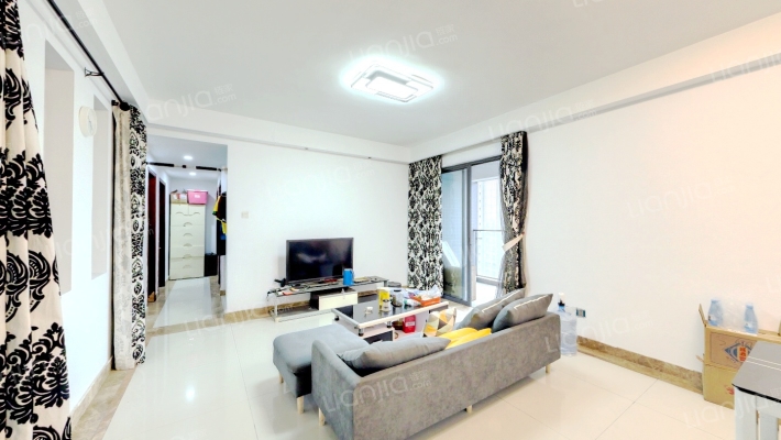 嘉宝华庭二手房实景图