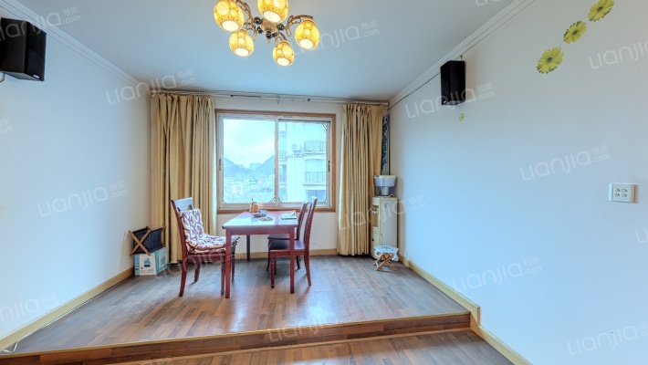 科技综合楼二手房实景图