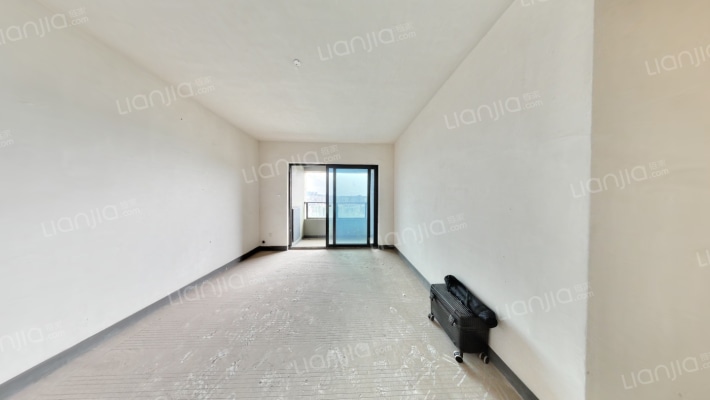 公园大道箐澜二组团二手房实景图