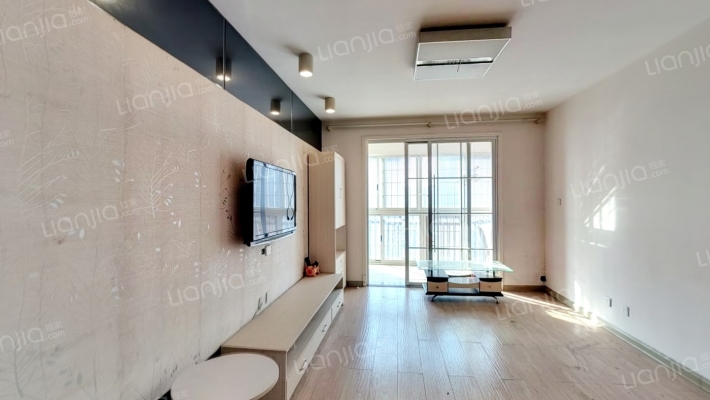 中建彩虹阁二手房实景图
