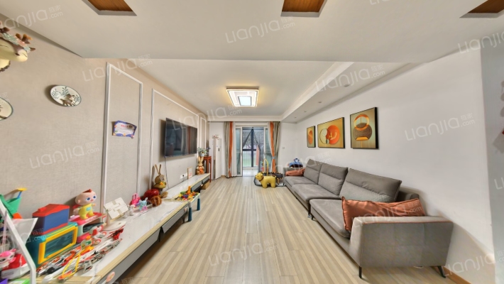 颐秀居二手房实景图