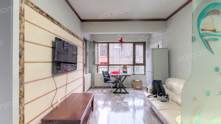 高铁家园二手房实景图