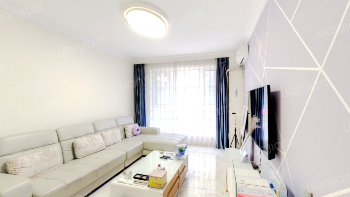 福佳机场前院二手房实景图