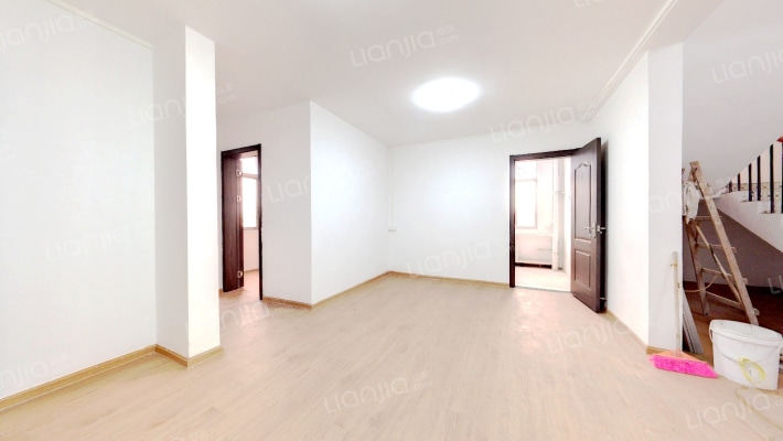 西海花苑二手房实景图