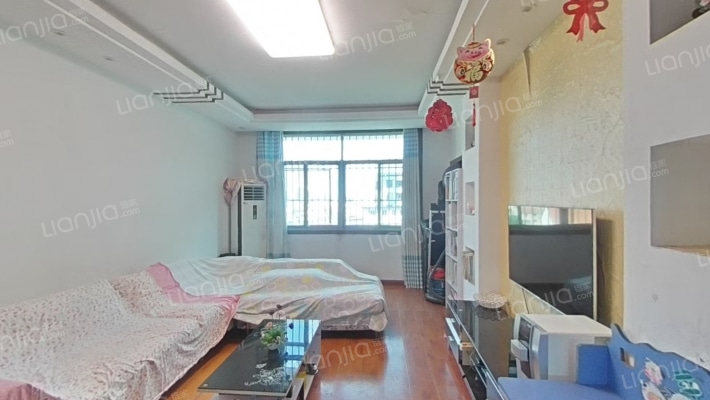 宏达花园二手房实景图