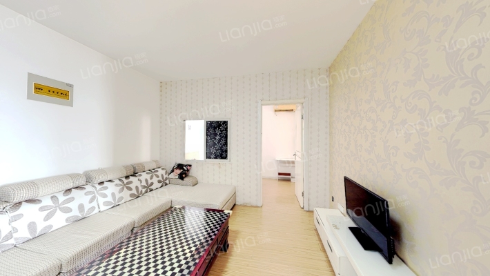 富海怡景花苑二手房实景图