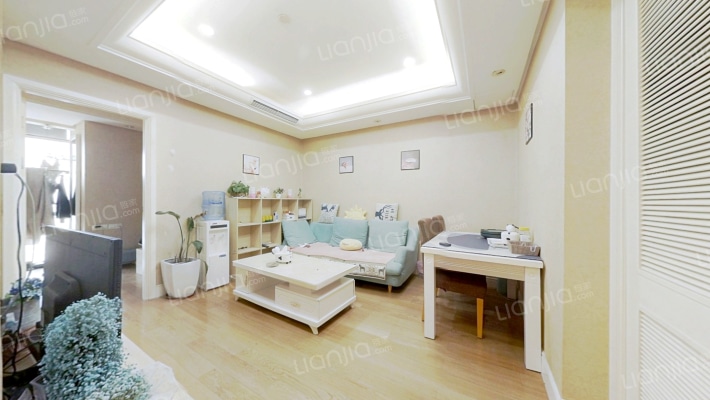 璞御公馆二手房实景图