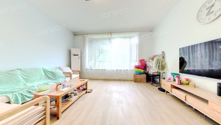 国税局宿舍二手房实景图