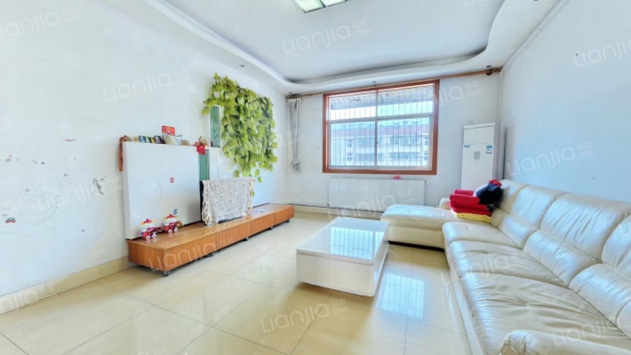 溪苑新区二手房实景图