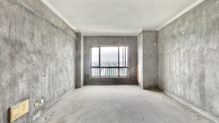 越溪湖畔二手房实景图