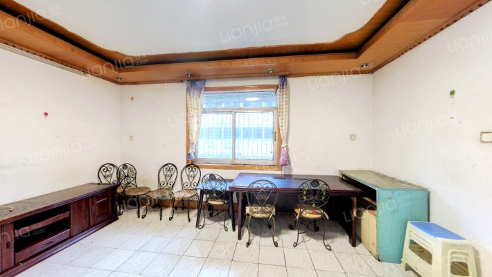 复兴街79号二手房实景图