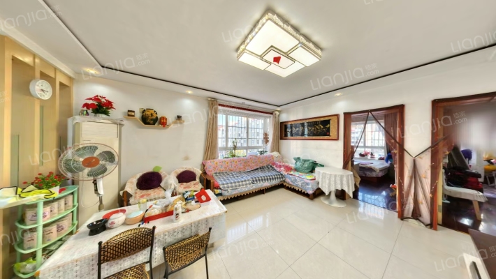 红卫小区二手房实景图