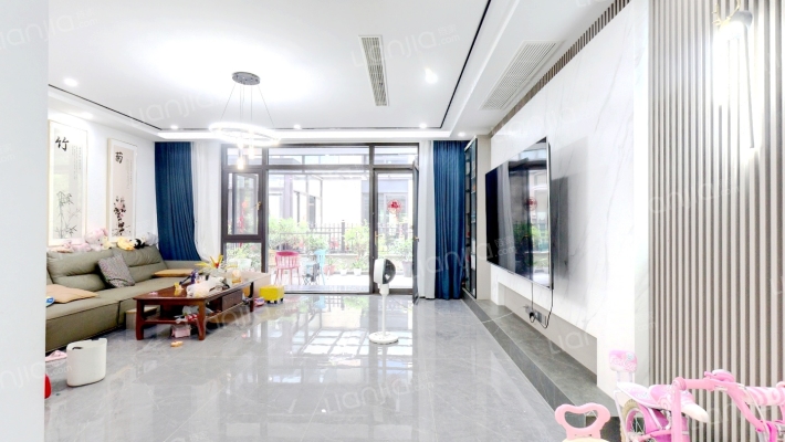 淳大香槟年华二手房实景图