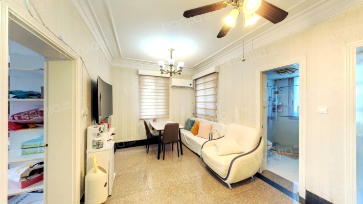 金山新村南区二手房实景图