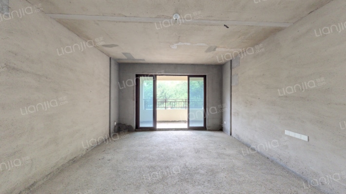 美的梧桐庄园二手房实景图