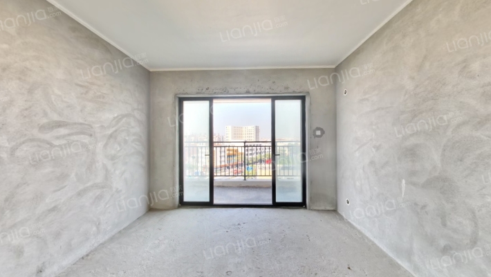 远洋君域二手房实景图