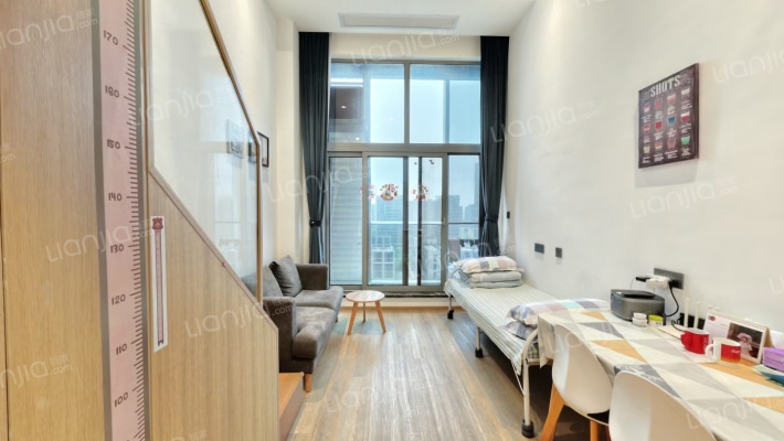 万科未来之光二手房实景图