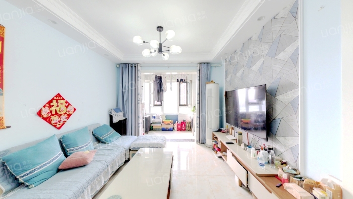 荣盛花语馨苑二手房实景图