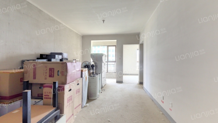 华阳路天伦湾嘉园，环境优美，集中供暖二居室。-客厅