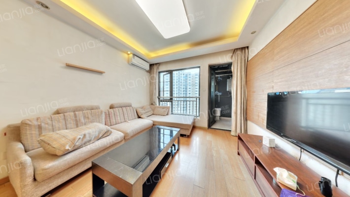 万科金润华府二手房实景图