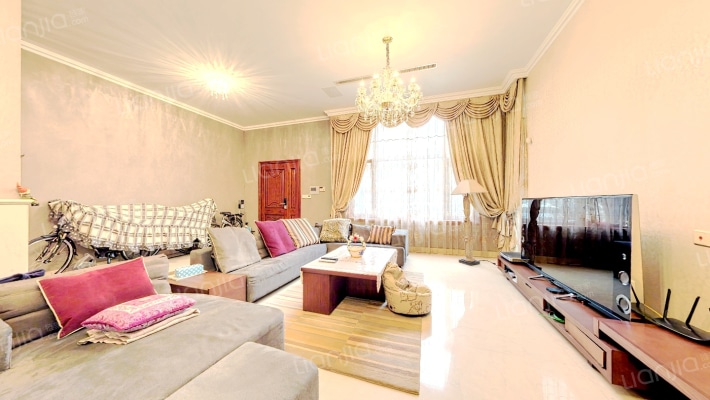 岚山别墅二手房实景图