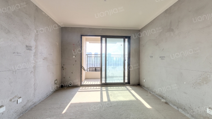 红豆公园里栖园二手房实景图