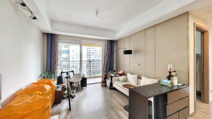 世茂城三期二手房实景图