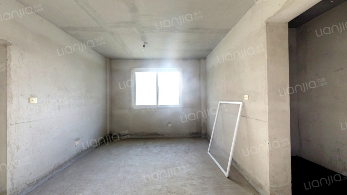 东方汇贤居二手房实景图