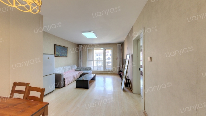 荣盛香缇澜山二期二手房实景图