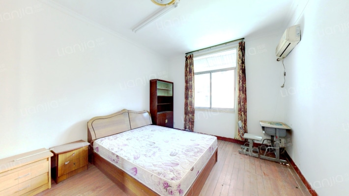 新新花园二手房实景图