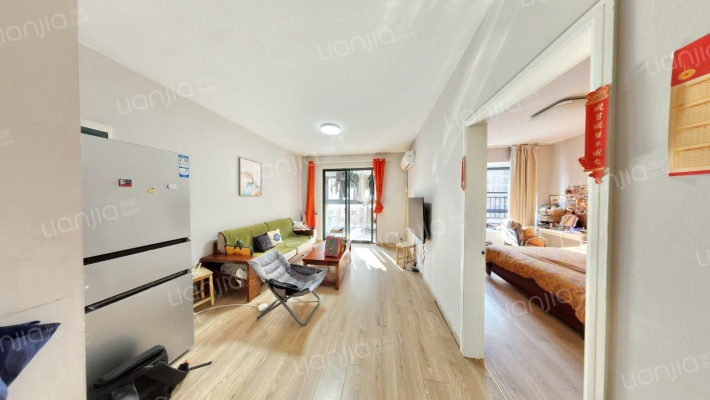 桑梓苑西区二手房实景图