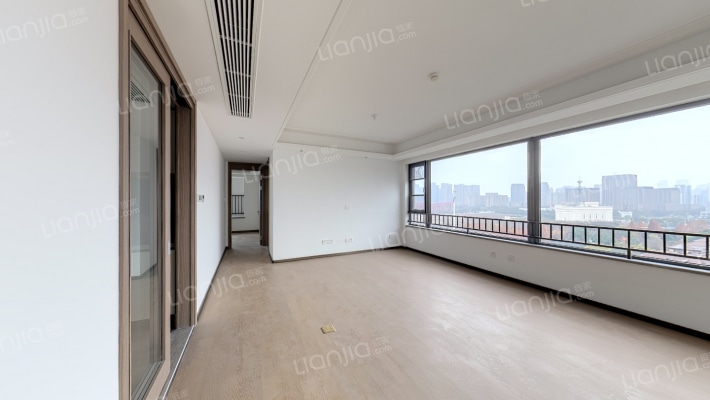 万科·东潮之滨二手房实景图